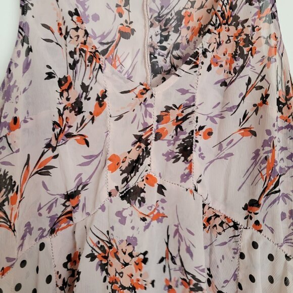 Anthropologie Vanessa Virginia Pink Floral Garden Pop Hankerchief Top Sz Medium - Picture 8 of 14
